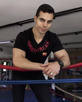 Alex Savva — Natural Bodybuilding Champion